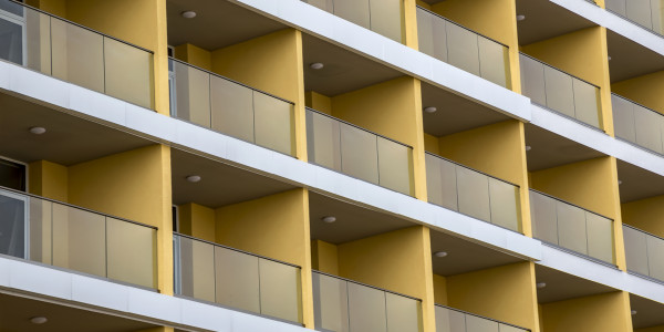 Carpintería Metálica de Aluminio / PVC en Barcelona · Balconeras